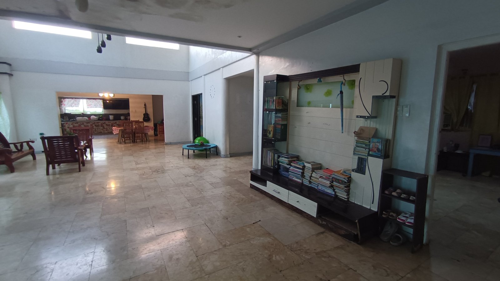 BF Homes Paranaque (BF Manresa-Buencamino) Big Lot with Unfinished Structure